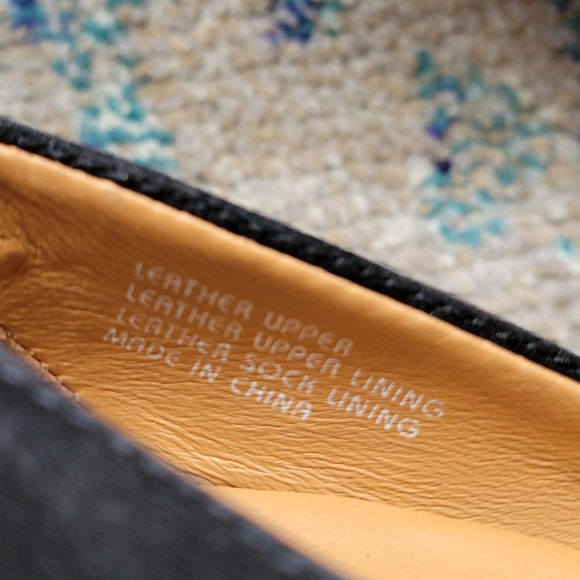 Earthies Prantini black suede bow heels size 8½ - Picture 5 of 8